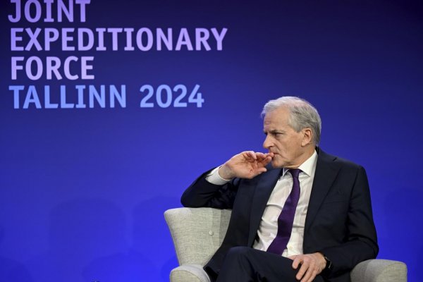 Nórsky premiér označil Muskove útoky na európske vlády za znepokojivé