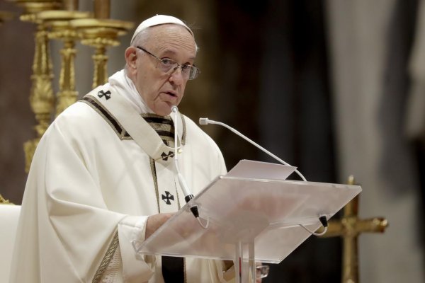 Pápež František vyzýva lídrov EÚ k solidarite s migrantmi uviaznutými pri pobreží Malty
