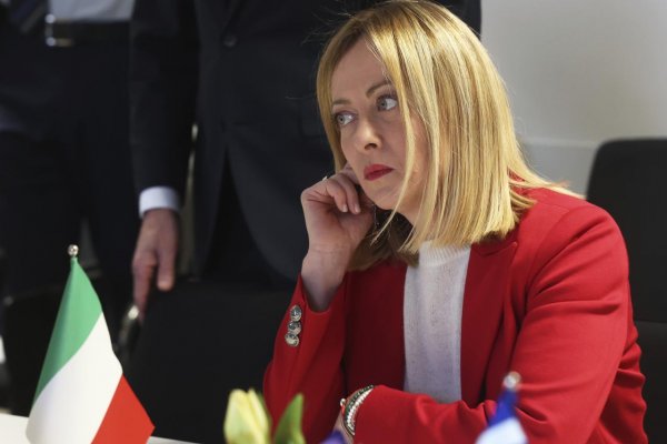 Meloniová odmieta vyslanie vojakov na Ukrajinu a očakáva spoluprácu s USA