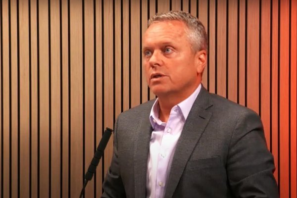 Šéf NKÚ u Braňa Závodského: Zdravotníctvo je prehnité. Na ministerstve sú ľudia, ktorí obhajujú záujmy súkromníkov