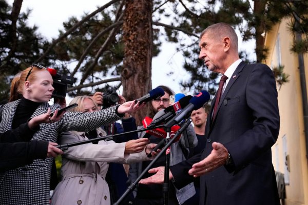 Vládne strany v Česku nezískali v senátnych voľbách žiaden mandát