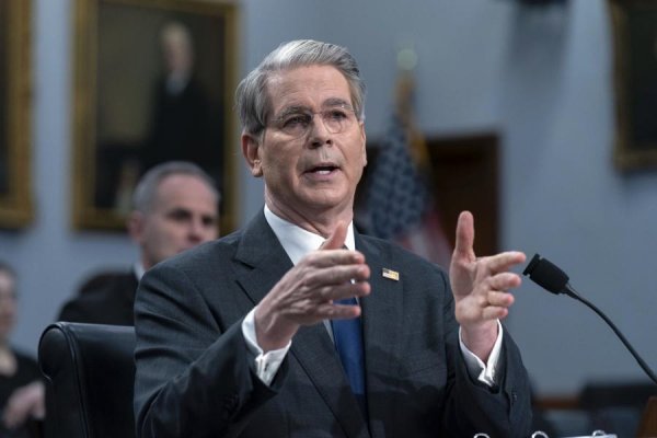 USA sú pripravené podpísať s Kyjevom dohodu o nerastoch, ten chce zmeny