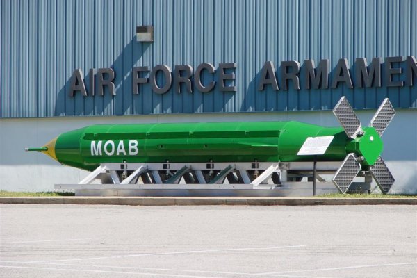 Pentagon údajne zvažuje zhodiť na Irán „Matku všetkých bômb“ – čo to znamená podľa Maríny Gálisovej