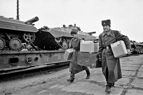 Dnes si pripomíname Odchod sovietskych vojsk z Československa