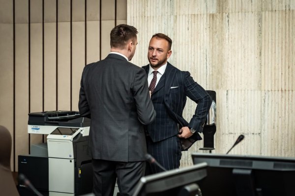 Šutaj Eštok: Kvôli slintačke a krívačke vznikne dohľadové monitorovacie centrum