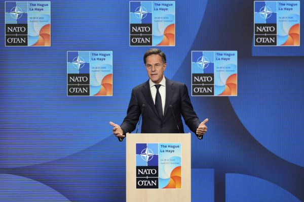 Nebuďme naivní. Ak Čína zaútočí na Taiwan, zavolá Putinovi, aby útočil na NATO, povedal Rutte