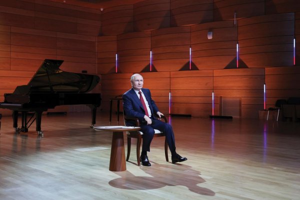 Ivan Mikloš: Americké kurčatá a ruský medveď