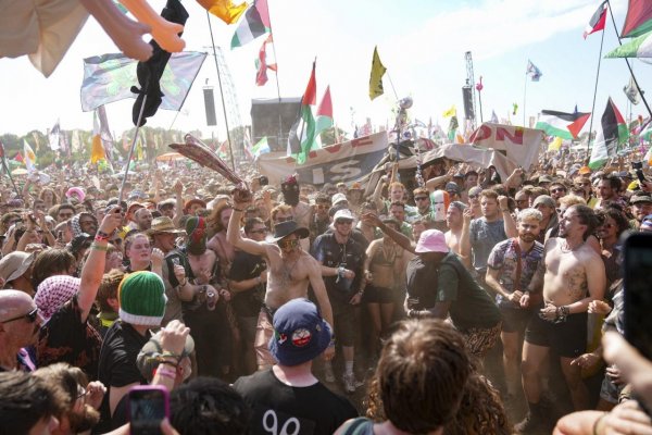 Maďarská vláda zakázala skupine Kneecap vystúpenie na Szigete i vstup do krajiny