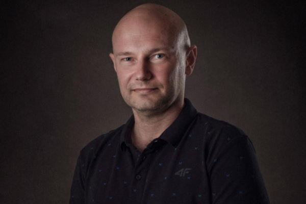Virológ Boris Klempa sa podieľal na objave prvých hantavírusov v Afrike. Čo podľa neho (ne)hrozí s hantavírusom teraz?