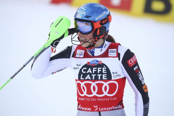 Vlhová šiesta po 1. kole slalomu žien v Lenzerheide, priebežnou líderkou Liensbergerová