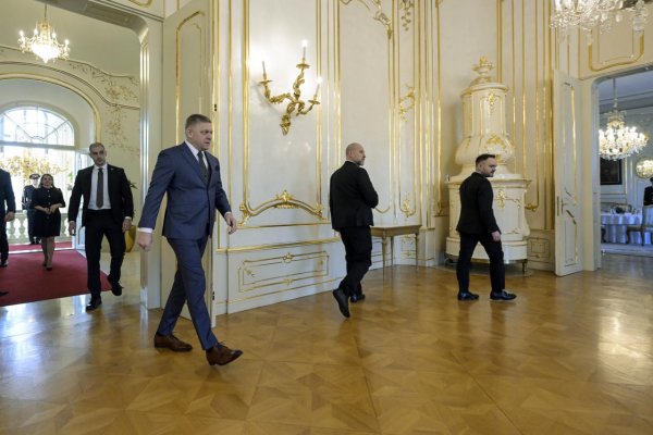 Fico žiada od Muska údaje o grantoch pre SR v súvislosti so zmenami v USAID