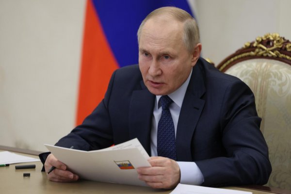 Rusko bude brániť svoje záujmy všetkými dostupnými prostriedkami, vyhlásil Putin