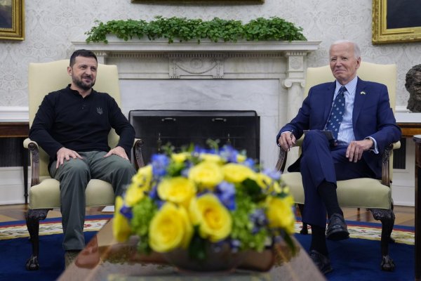 Washington chce od Európy „stovky miliárd" za vojenskú pomoc, ktorú Biden poslal Ukrajine