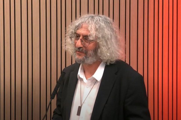 Mesežnikov u Braňa Závodského: Koalícia sa rozpadá, volič je nespokojný a SAV sa má zaoberať Kotlárovými nezmyslami