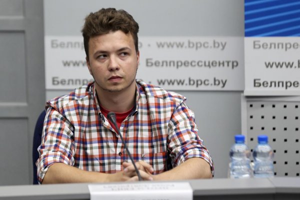 Bieloruská prokuratúra žiada desaťročné väzenie pre novinára Prataseviča