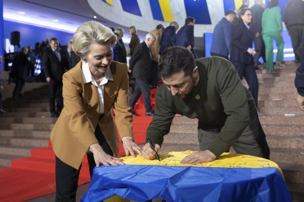 EÚ oficiálne posunula Ukrajinu do ďalšej fázy rokovaní o členstve