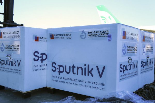 ŠÚKL má výhrady voči Sputniku V, podľa MZ sa vakcína stále testuje