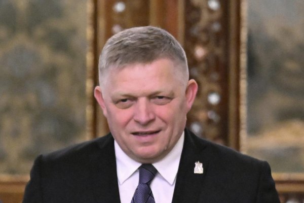 Fico v Uzbekistane: Aj Slovensko by potrebovalo menej strán, je to efektívnejšie — čo to znamená podľa Eugena Kordu