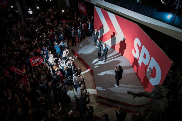Peter Zajac a Milan Nič: SPD má väzby na Rusko, Smer i Hlas