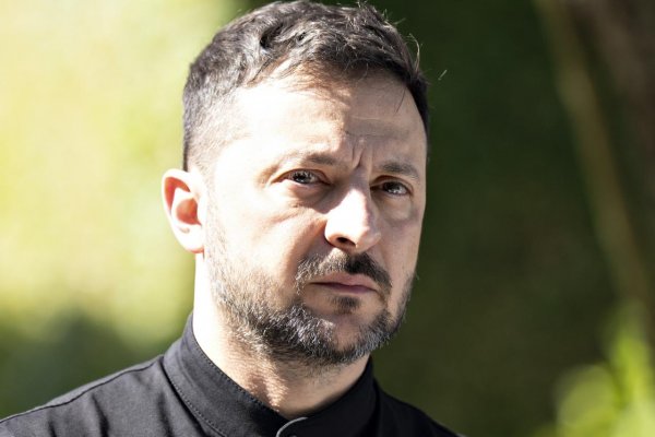 Zelenskyj potvrdil obnovenie dodávok zbraní z USA