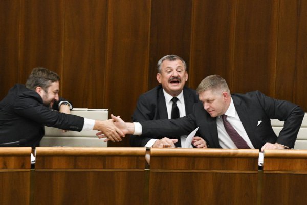 Vláda schválila stámiliónové sociálne opatrenia