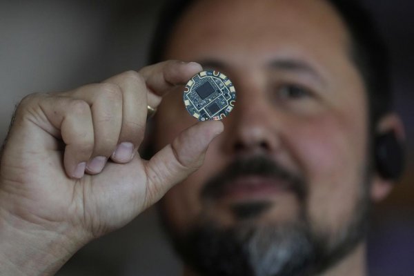 Ale áno, dôvody na obavy v súvislosti s AI existujú (možno trochu iné, než sa zvykne uvádzať) 