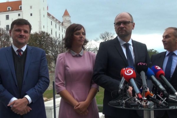 Opozícia vyzýva ľudí, aby prišli k župným voľbám