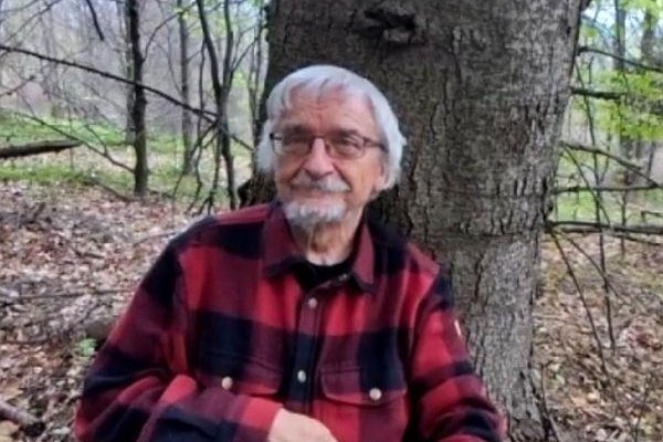 Juraj Lukáč: Úrad vlády sa chváli cudzím perím