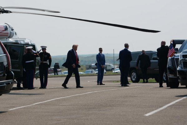Podľa Trumpa boli dnešné nepriame rokovania USA s Iránom veľmi dobré