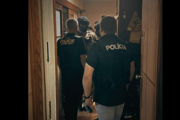 Ukrajinca zadržaného pre vyhrážky školám zrejme financovali z Ruska – čo to znamená podľa Eugena Kordu