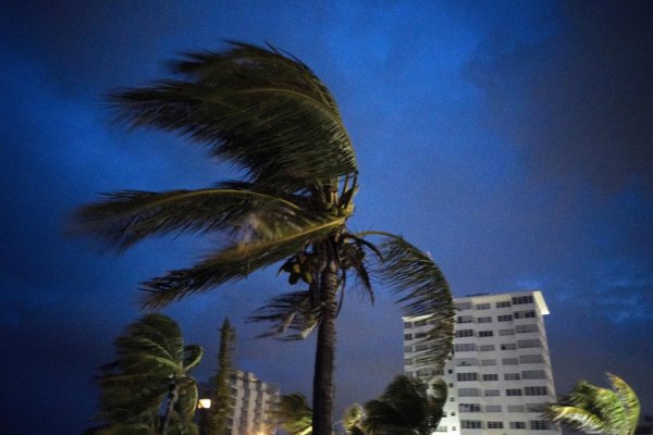 Obyvateľov Georgie aj Južnej Karolíny musia pre hurikán evakuovať