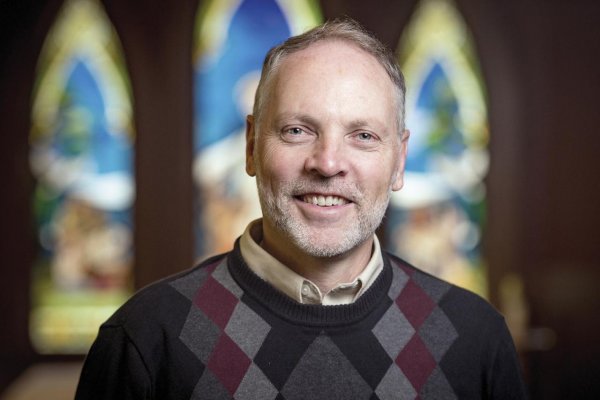 Michael Jindra: Organizoval som v Idahu protest proti Trumpovi