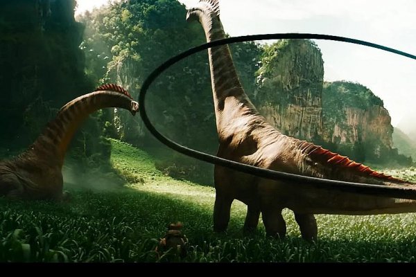 .týždeň vo filme: Jurský svet ožíva, snílci veční a družička v ohrození