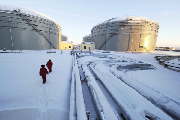Švajčiarsko prijíma nový balík sankcií EÚ proti Rusku vrátane ropného embarga