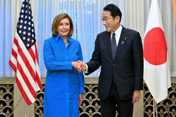 Japonský premiér tvrdí, že Japonsko a USA budú spolupracovať na udržaní mieru v Taiwanskom prielive