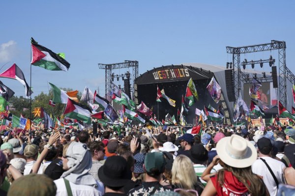 Británia: Protiizraelské vyjadrenia na festivale Glastonbury spôsobili rozruch