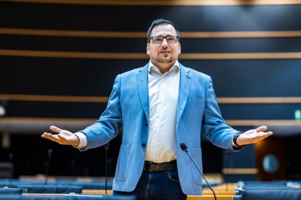 Zdechovský: Európske fondy na Slovensku ohrozuje klientelizmus a netransparentnosť