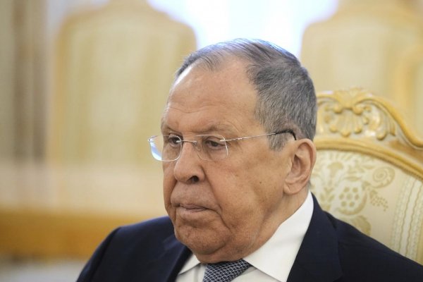 Lavrov tvrdí, že Zelenskyj nemá legitimitu na podpisovanie dokumentov s Ruskom