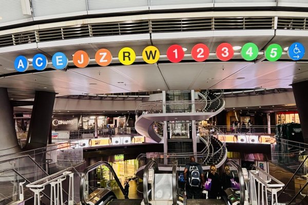 Mobilom k Soche slobody