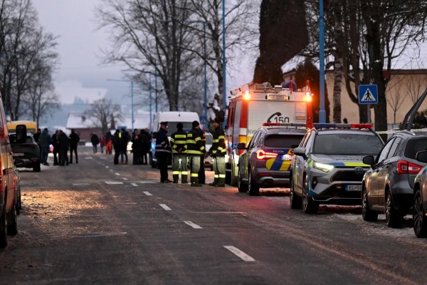 Úrad inšpekčnej služby v kauze útoku na gymnáziu obvinil policajta