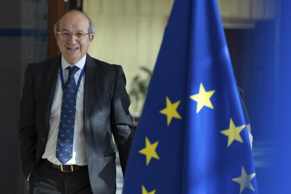 Eurokomisár pre obranu Andrius Kubilius: EÚ by mala čo najskôr nahradiť americkú výzbroj