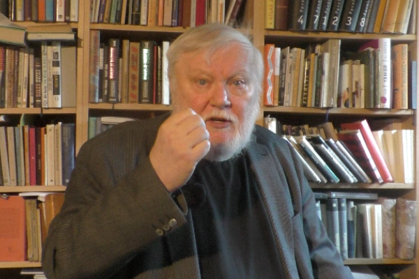 Peter Zajac: Robertovi Ficovi moc uniká pomaly medzi prstami