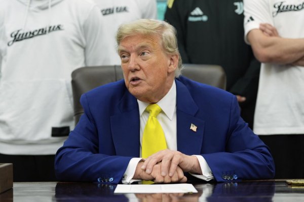 Trump o útoku na Irán: V priebehu dvoch týždňov rozhodnem, či to spravím alebo nie