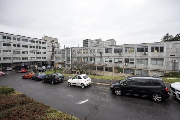 Nemocnice čelia vážnym finančným problémom, niektorým chýbajú peniaze aj na výplaty