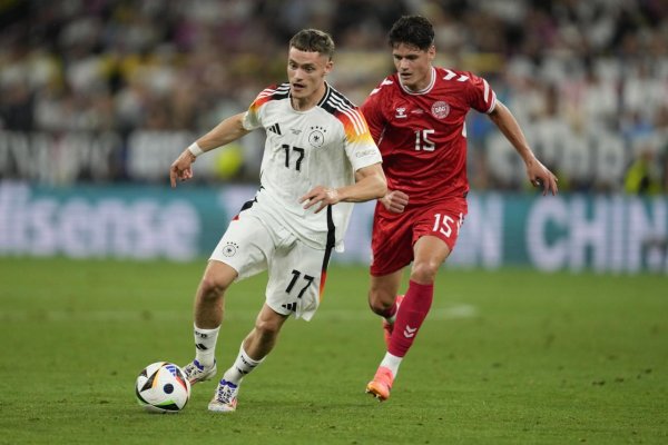 Švajčiari aj domáci Nemci sa dostali do štvrťfinále, Taliani neobhája titul spred troch rokov