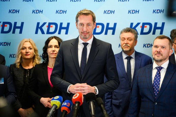 KDH je pripravené podporiť Ficov návrh o nedeli bez politických diskusií