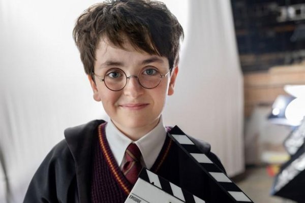 Začalo sa natáčanie seriálu o Harrym Potterovi. Kto si zahrá profesorku McGonagallovú a Albusa Dumbledora?