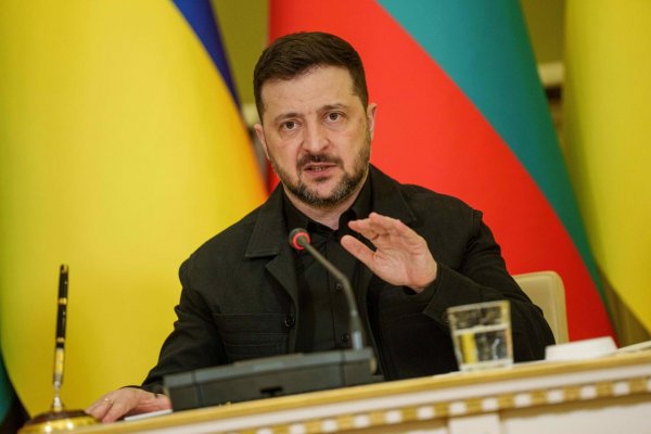 Zelenskyj hovoril s vyslancami Trumpa o zárukách či návrhu prímeria