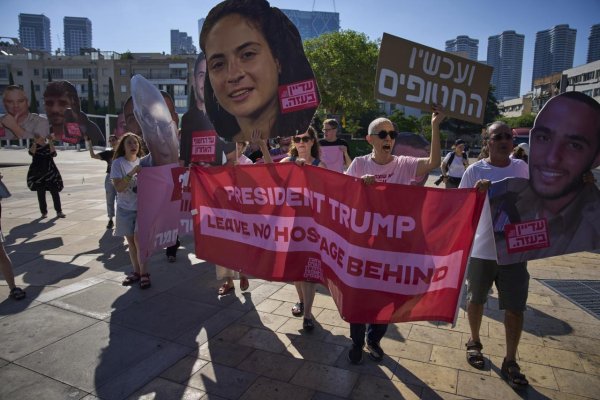 V Tel Avive demonštrovali za koniec vojny v Gaze a prepustenie rukojemníkov