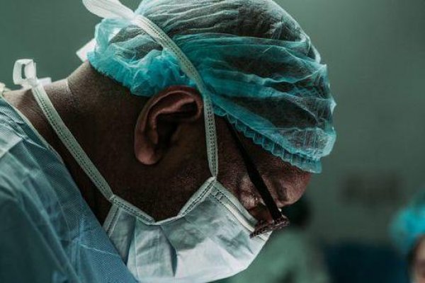 Ďalší exodus lekárov: Ani jedna z Ficových vlád nenaznačila, akú má predstavu o fungovaní zdravotníctva